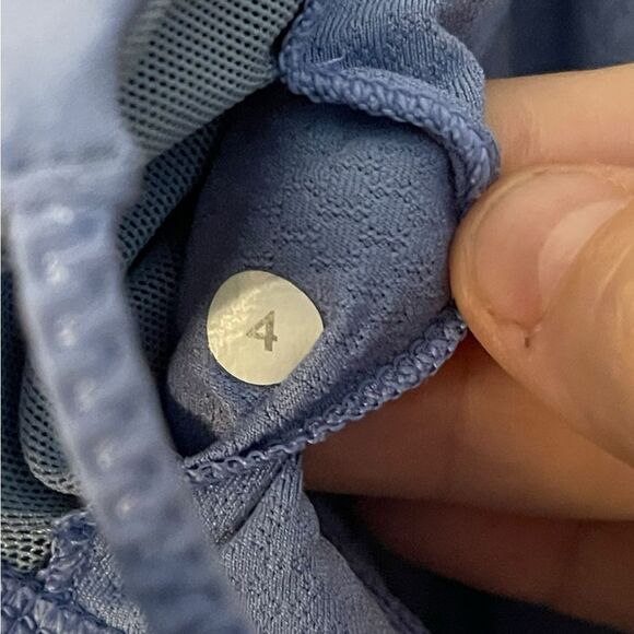 Lululemon Women's Light Blue Flow and Go Tank - Picture 8 of 8